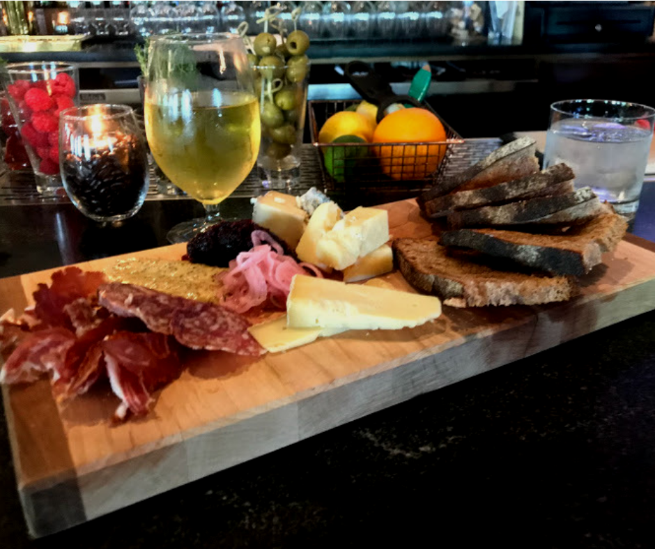 4 Tips To Plan An Easy and Nostalgic Thanksgiving in Vermont